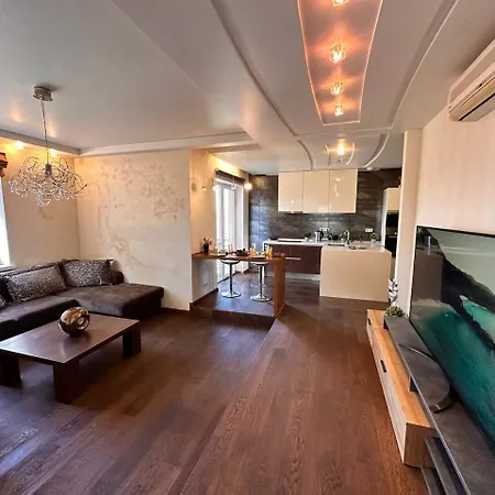 Skyhouse Superior Penthouse & Appartement Riga