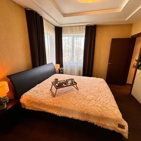Skyhouse Superior Penthouse &